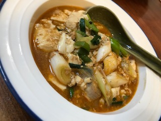 たっぷりニラと味噌入りスープ風麻婆豆腐